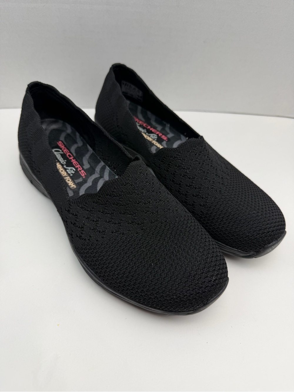 Skechers Women's Shoes Size 7 Black Slip On Air-Cooled Memory Foam 49481W - Picture 12 of 13